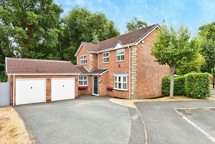4 Bedroom Detached House For Sale In Batesquire, Sothall, Sheffield, S20