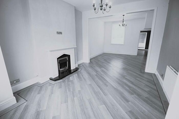 3 Bedroom Semi-Detached House To Rent In Clifton Road, Southport, Southport, PR8