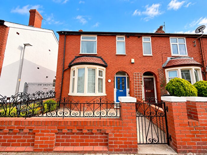 3 Bedroom End Of Terrace House For Sale In Fir Grove, Blackpool, FY1