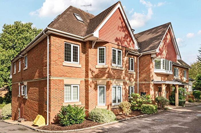 2 Bedroom Apartment For Sale In Gresham Court, Portsmouth Road, Camberley, GU15