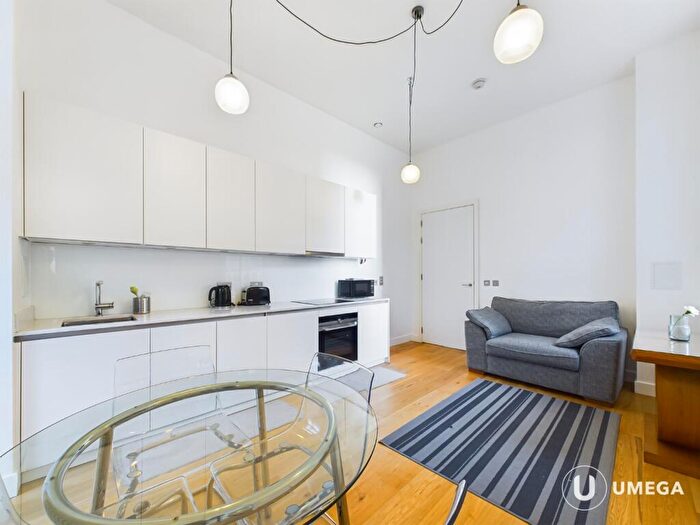 1 Bedroom Apartment To Rent In Simpson Loan, Quartermile, Edinburgh, EH3