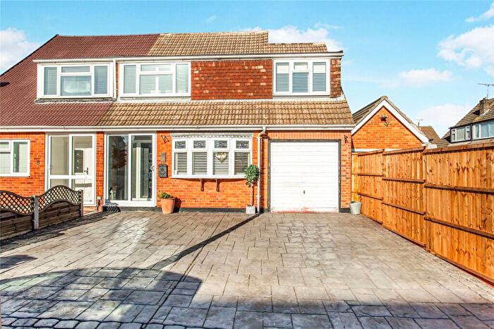 4 Bedroom Semi-Detached House For Sale In Newton Hall Gardens, Rochford, Essex, SS4