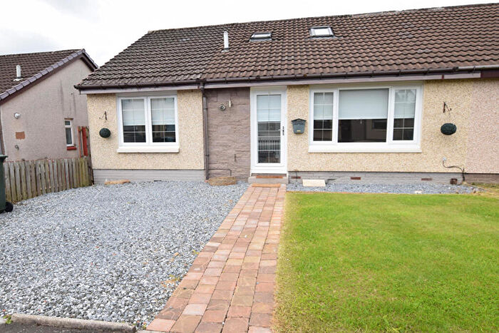 3 Bedroom Semi-Detached Bungalow For Sale In Manse View, Newarthill, ML1