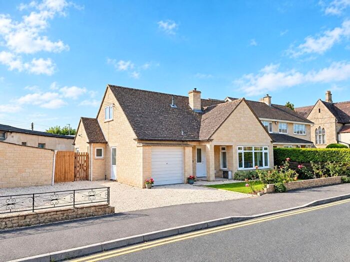 4 Bedroom Detached House For Sale In Quietways, Stonehouse, GL10
