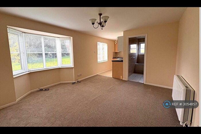 1 Bedroom Flat To Rent In St James Court, Saxmundham, IP17