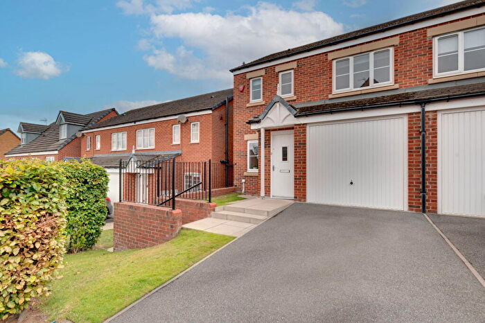 3 Bedroom Semi-Detached House For Sale In Robsons Way, Birtley, Chester Le Street, DH3