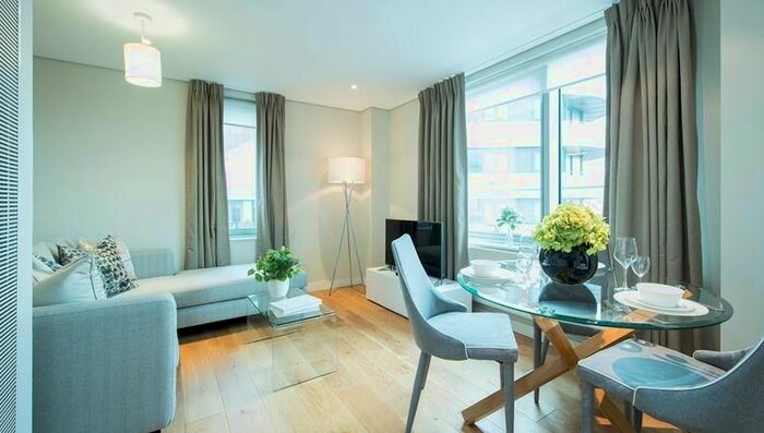 3 Bedroom Flat To Rent In Merchant Square East, London, W2