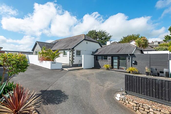 5 Bedroom Property For Sale In Heather Lane, Canonstown, Hayle, TR27