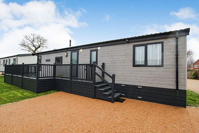 3 Bedroom Bungalow To Rent In Lodge, Chertsey Lane, Staines-Upon-Thames, TW18