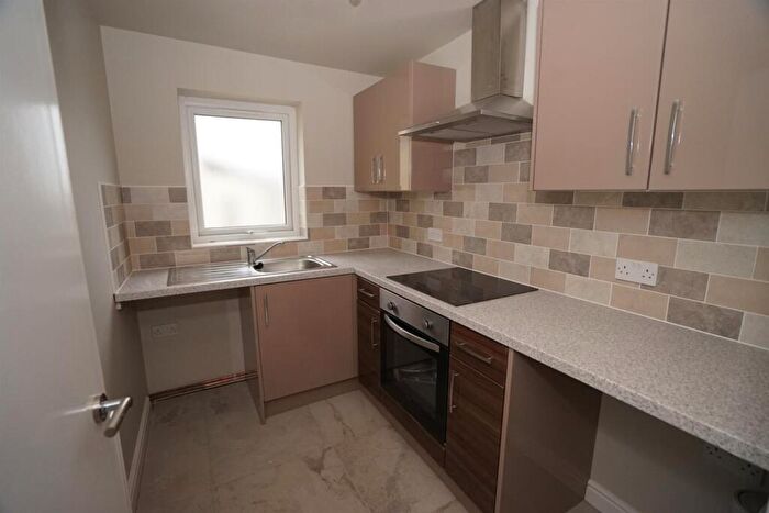 2 Bedroom Flat To Rent In Manchester Road, Blackrod, BL6