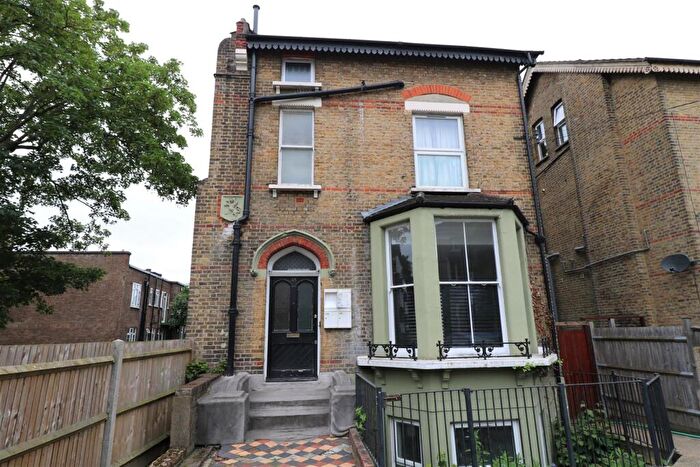 1 Bedroom Flat To Rent In St. Peters Road, Croydon, CR0