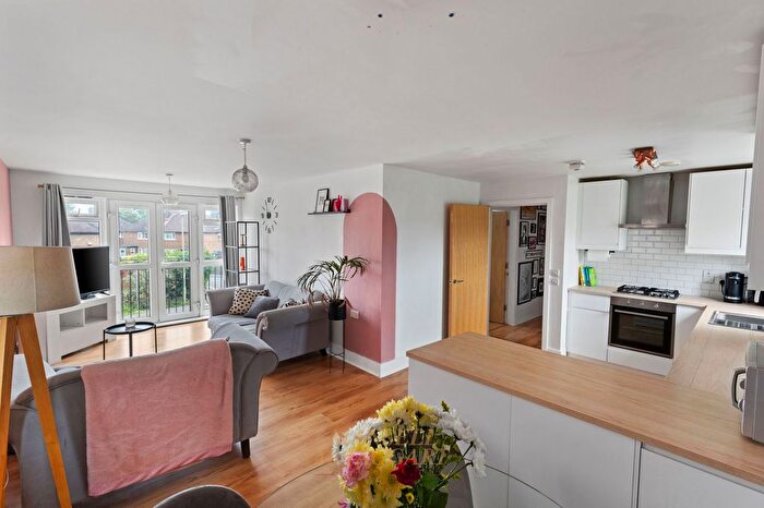 2 Bedroom Flat For Sale In Gellar Court, Station Approach, RH6
