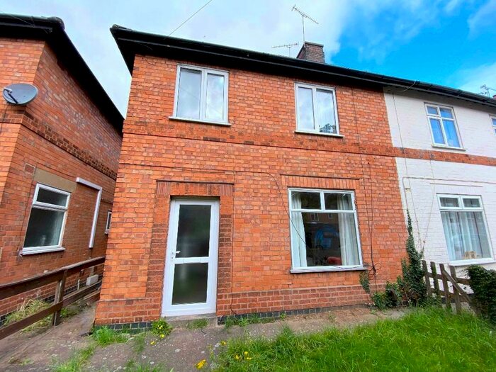 3 Bedroom Terraced House To Rent In Westbury Road, Clarendon Park, Leicester, LE2