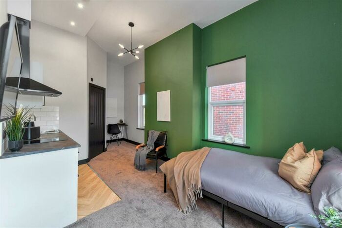 Studio To Rent In Uttoxeter New Road, Derby, DE22