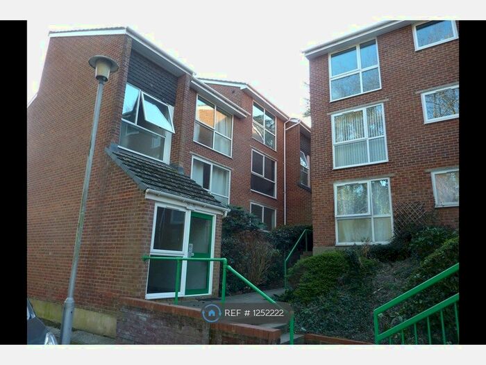 1 Bedroom Flat To Rent In Southcote Road, Reading RG30