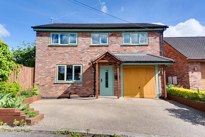 3 Bedroom Detached House For Sale In Boundary Lane, Mossley, CW12
