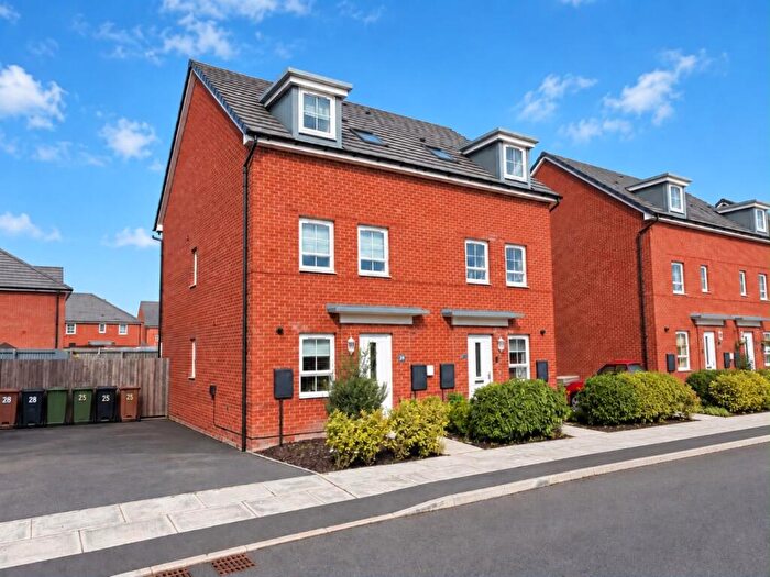 3 Bedroom Semi-Detached House For Sale In Darlton Drive, Southport, Merseyside, PR8