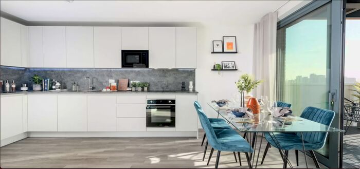1 Bedroom Flat To Rent In River Apartments, Three Waters, London, E3