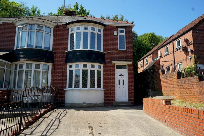 2 Bedroom Semi-Detached House To Rent In Burngreave Road, Burngreave, Sheffield S3
