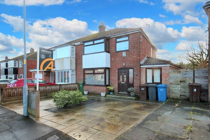 3 Bedroom Semi-Detached House To Rent In Blenheim Road, Ashton-In-Makerfield, WN4