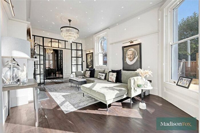 5 Bedroom Detached House To Rent In Queens Road, Buckhurst Hill, Essex, IG9