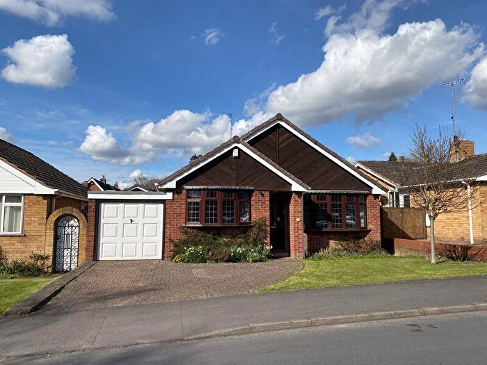 2 Bedroom Detached Bungalow To Rent In Gainsborough Hill, Stourbridge, DY8