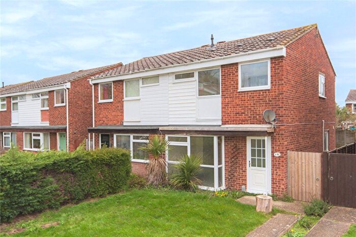 3 Bedroom Detached House To Rent In Peacock Way, Histon, Cambridge, Cambridgeshire, CB24