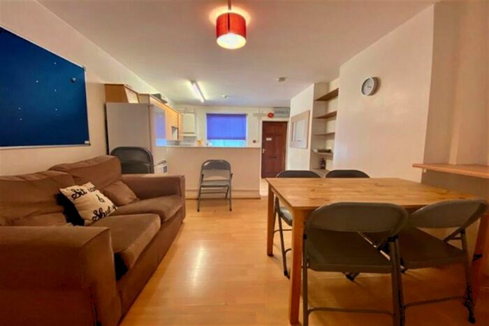 5 Bedroom Terraced House To Rent In St Clements, Cowley, Oxford, Oxfordshire, OX4