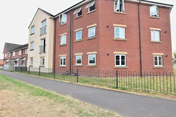 2 Bedroom Flat To Rent In Pintail Close, Scunthorpe, DN16