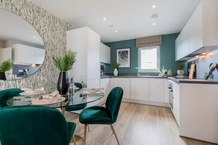 1 Bedroom Flat For Sale In Meridian Way, Southampton, SO14