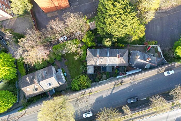 2 Bedroom End Of Terrace House For Sale In Lovers Walk Cottages, Preston Park, Brighton, BN1