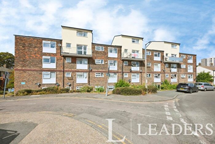 1 Bedroom Flat To Rent In Conyers, Harlow, CM20