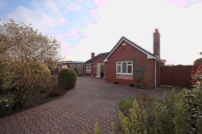 3 Bedroom Detached Bungalow For Sale In London Road, Woore, Crewe, CW3