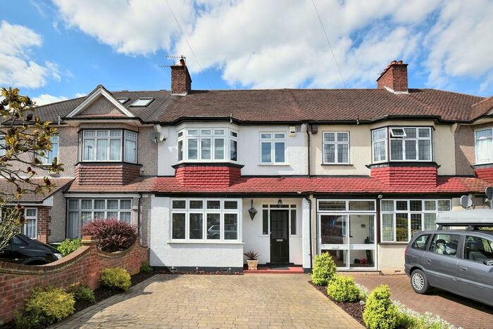 3 Bedroom Terraced House To Rent In Horncastle Road, London, SE12