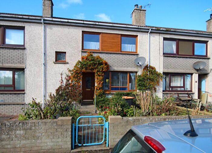2 Bedroom Terraced House For Sale In Seaview Road, Sandend, AB45