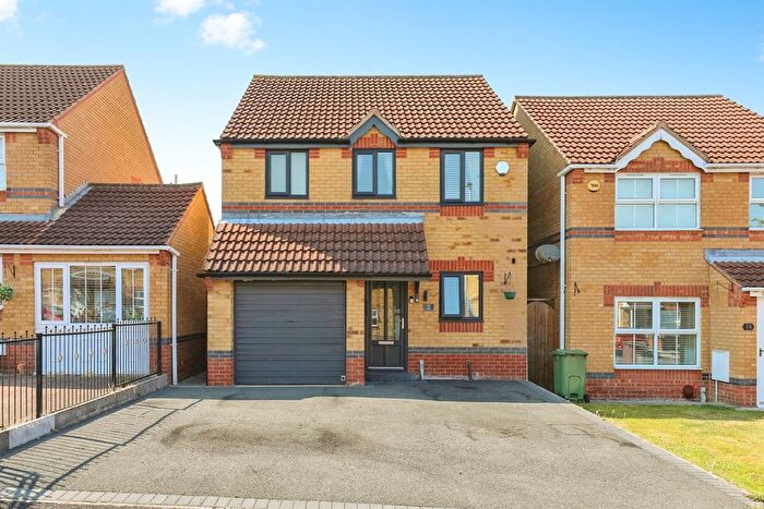 3 Bedroom Detached House For Sale In Hemmingway Close, Havercroft, Wakefield, WF4