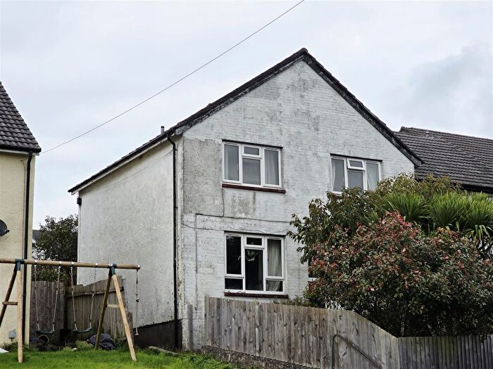 4 Bedroom End Terrace House For Sale In St. Leonards Road, Lanstephan, Launceston, PL15