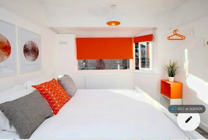 4 Bedroom Semi-Detached House To Rent In Jericho St, Oxford, OX2