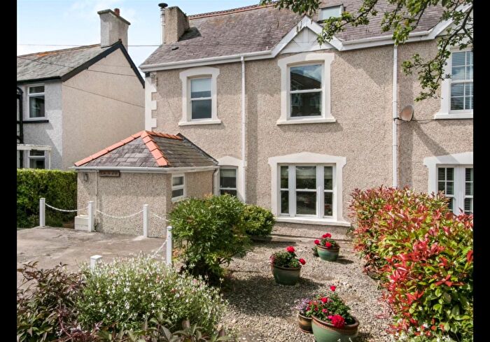 4 Bedroom Semi-Detached House For Sale In Llanrwst Road, Glan Conwy, LL28