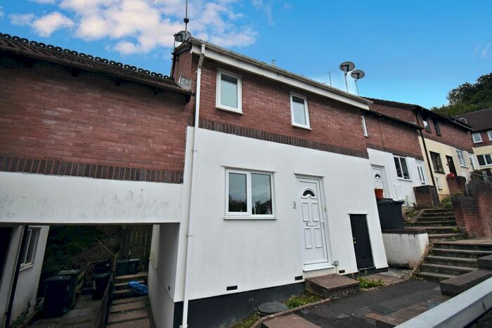 2 Bedroom End Terrace House To Rent In Kinnerton Way, Exeter, EX4