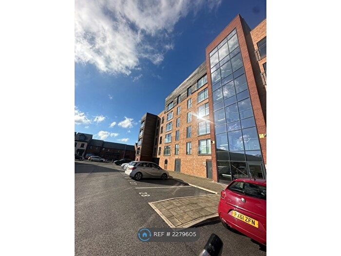 2 Bedroom Flat To Rent In Bridgewater Wharf, Droylsden, Manchester, M43