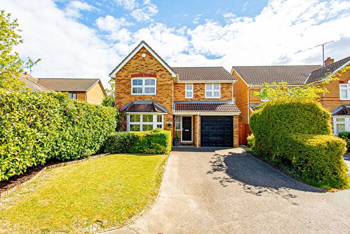 4 Bedroom Detached House For Sale In Canterbury Close, Rayleigh, SS6
