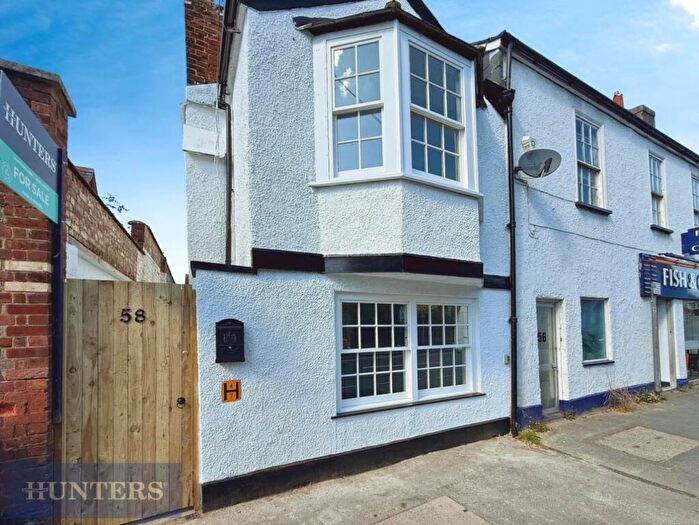 3 Bedroom End Of Terrace House For Sale In Alphington Road, Exeter, EX2