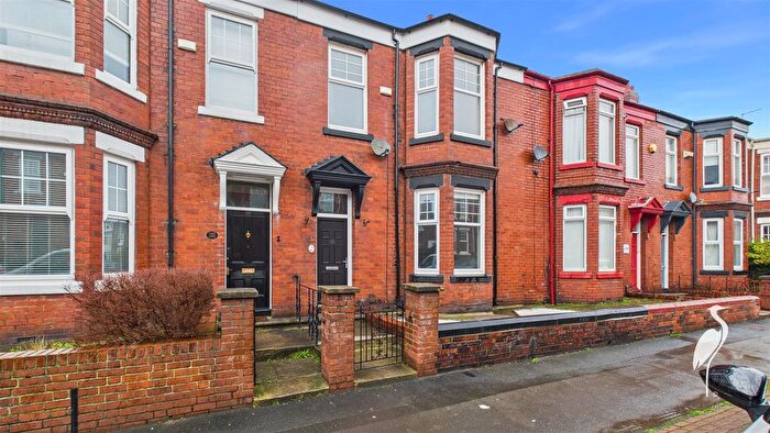 4 Bedroom Terraced House For Sale In Oakwood Street, Thornhill, Sunderland, SR2