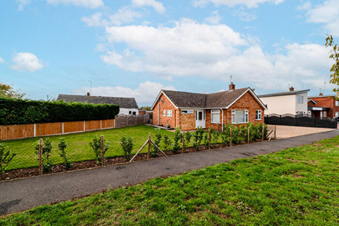 4 Bedroom Detached Bungalow For Sale In Wilton Road, Heacham, PE31