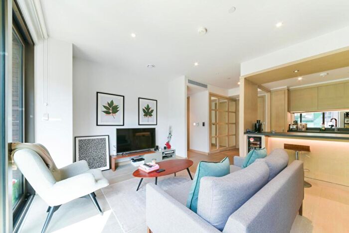 1 Bedroom Apartment To Rent In Legacy Building, Embassy Gardens, Nine Elms, SW11
