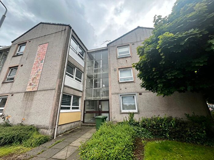 1 Bedroom Flat To Rent In Kittoch Street, East Kilbride, South Lanarkshire, G74