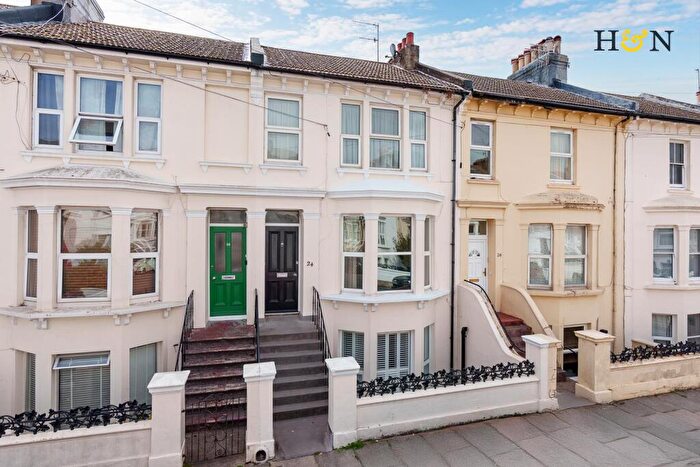 1 Bedroom Flat For Sale In Goldstone Road, Hove, BN3