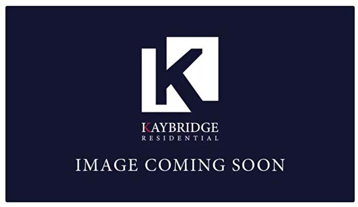 4 Bedroom Semi Detached House For Sale In Rosedale Road, Epsom, KT17