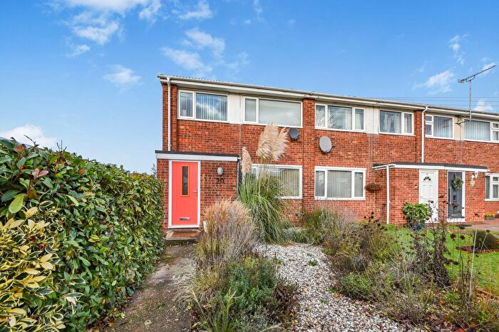 3 Bedroom End Terrace House For Sale In Andrew Road, Eynesbury, PE19